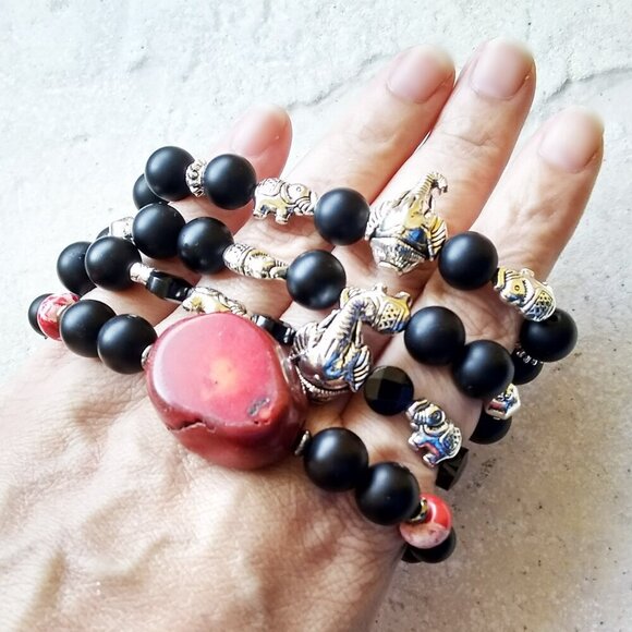 Chunky & Heavy! Genuine Red Sea Coral & Black Stone Beaded Bracelet 6.5-7" Wrist - Picture 8 of 8